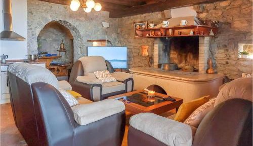 Four-Bedroom Holiday Home