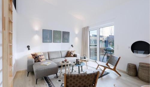 Three-Bedroom Holiday Home 