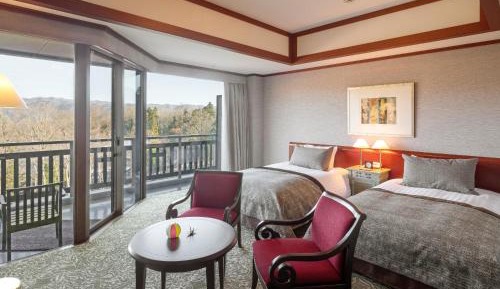 Top Floor Standard Twin Room with Balcony