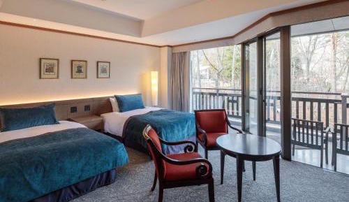 Standard Alps Twin Room with Balcony
