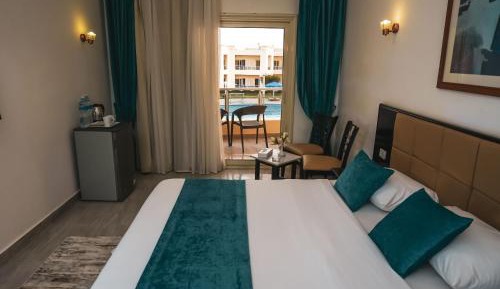 Double or Twin Room with Pool View