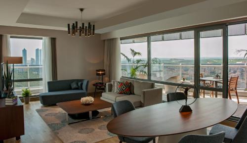 Three-Bedroom Executive Apartment