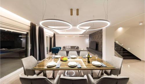 Four-Bedroom Vacation Home