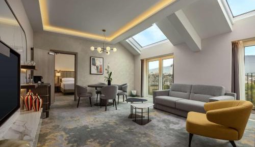 Penthouse Junior Suite