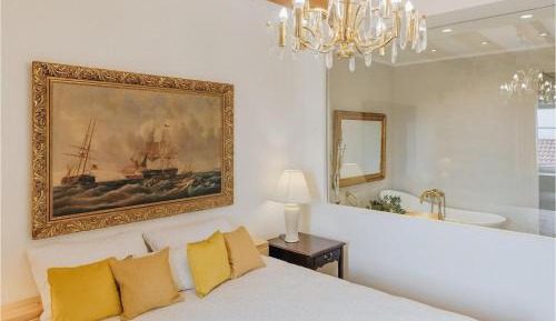 Seven-Bedroom Holiday Home