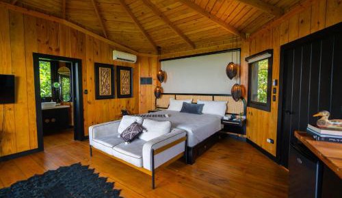 Treehouse Villa