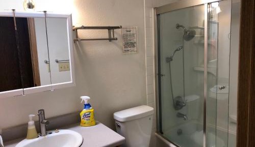 Single Room with Shared Shower and Toilet