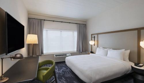 Guest Room, 1 King