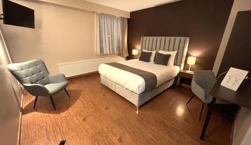Large Single Room