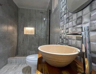 Deluxe One-Bedroom Apartment with Garden View
