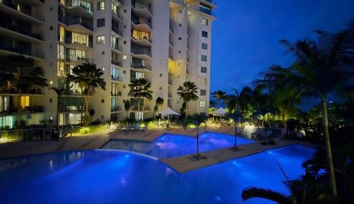 Two-Bedroom Apartment with Balcony and Sea View