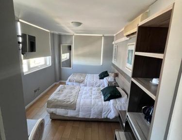 Twin Room with Private Bathroom