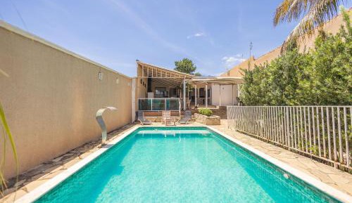 Deluxe Villa