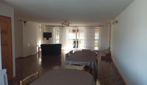 Five-Bedroom Apartment