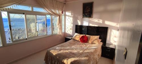 One-Bedroom Apartment with View