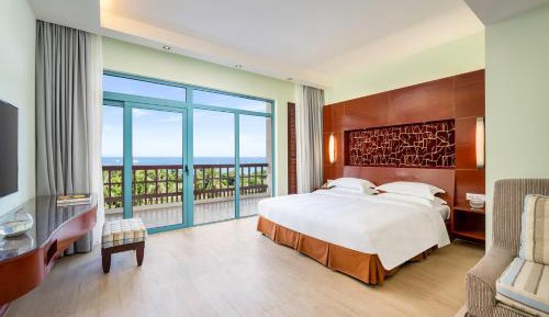 Grand Deluxe Suite with Sea View