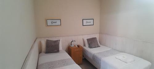 Double or Twin Room with Shared Bathroom