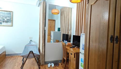 Studio with Balcony
