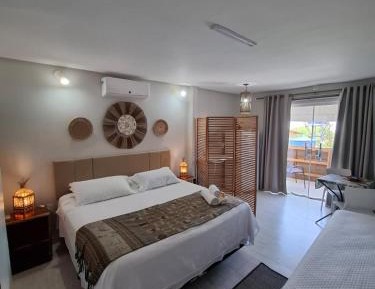 Deluxe King Suite
