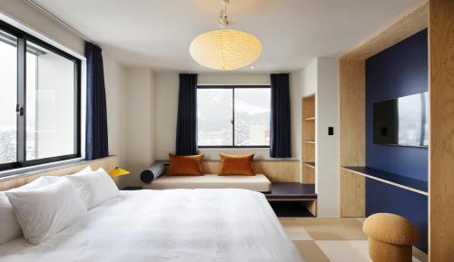 Deluxe King Room