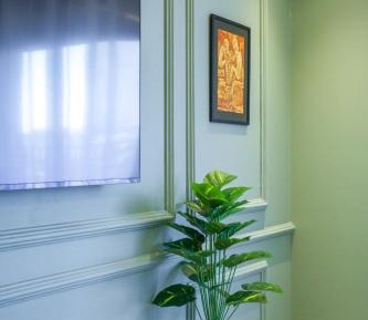 Superior One-Bedroom Apartment with Balcony