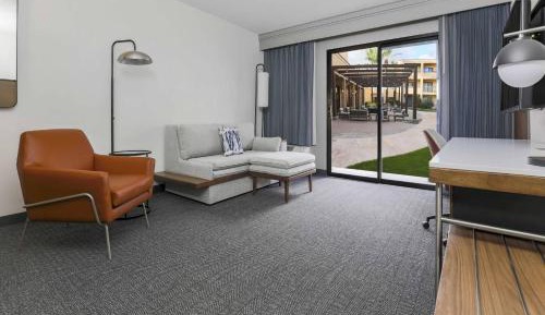 King Room with Sofa Bed
