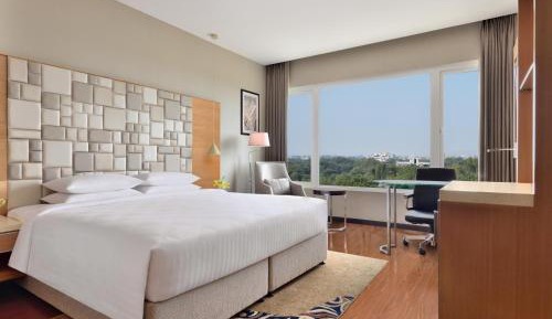 Premium Room King Bed