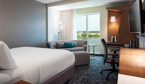 Guest room, 1 King, Sofa bed, Water view