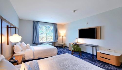 Double Queen Room