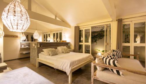 Deluxe Villa