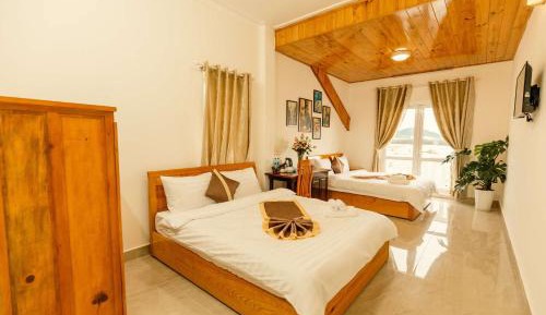 Quadruple Room with Balcony