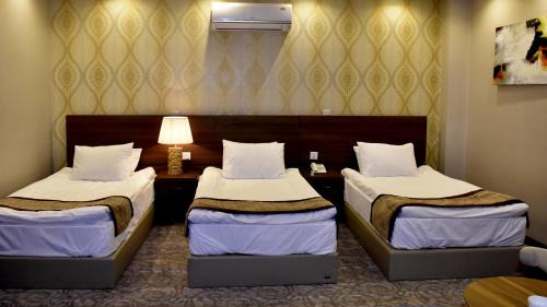 Comfort Triple Room
