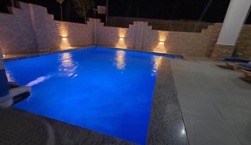 One-Bedroom Apartment with Pool View