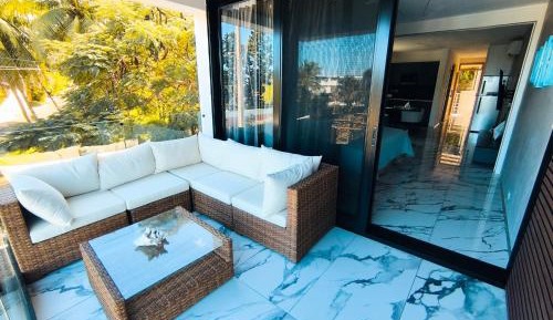 One-Bedroom Apartment with Terrace