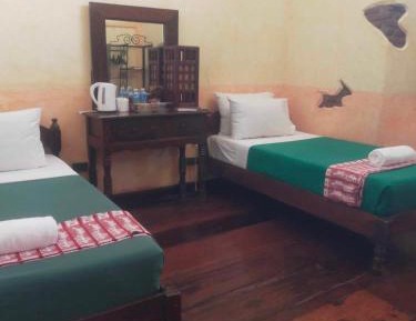 Economy Twin Room