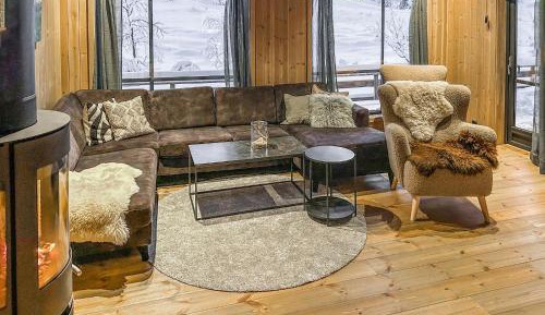 Five-Bedroom Holiday Home