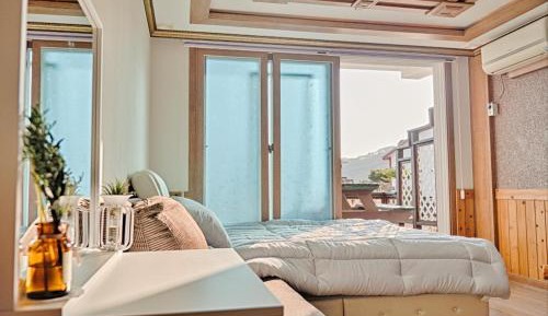 Double Room 2