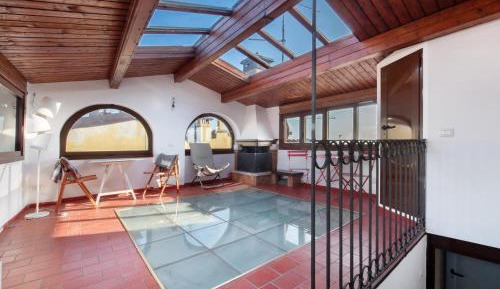 Superior One-Bedroom Apartment