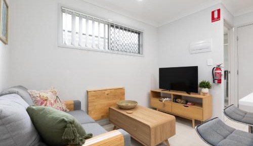 One-Bedroom Deluxe Apartment