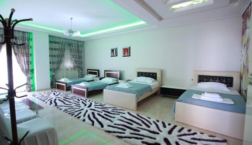 Quadruple Room with Garden View