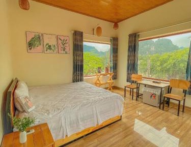 King Room with Balcony