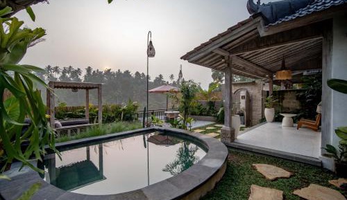 One Bedroom Suite Pool Villa with Valley View