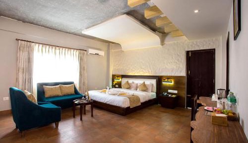 Deluxe King Room