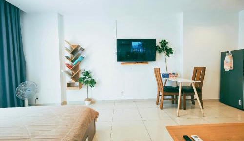 Studio Apartment