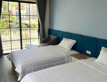 Twin Room with Balcony