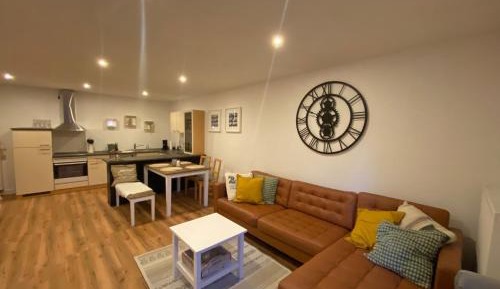 Two-Bedroom Apartment with Balcony and Terrace