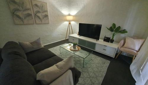One-Bedroom Apartment with Balcony