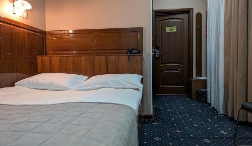Basic Double Room