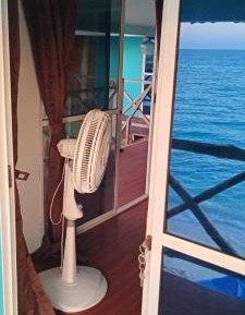 Family Room with Sea View