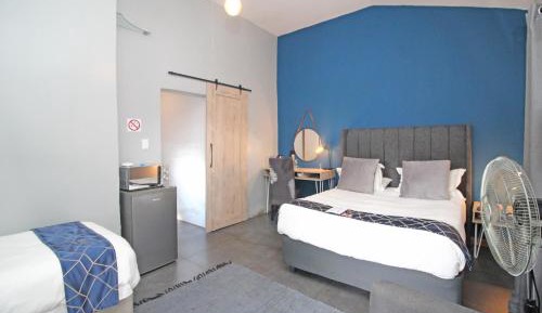 Deluxe Double or Twin Room